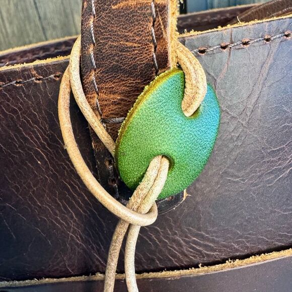 Strawberry Bag Charm Genuine Leather Crossbody Purse Bag NEW - Picture 4 of 8